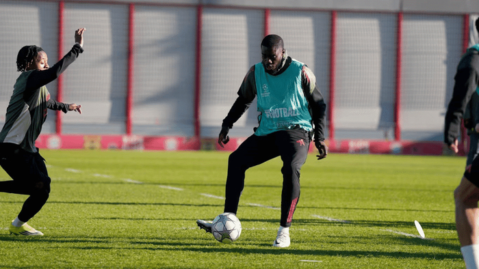 拜仁慕尼黑最强后腰